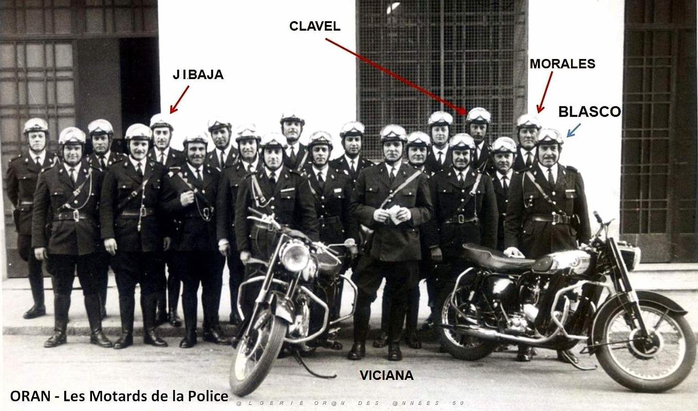 Oran - les Motards de la Police.jpg